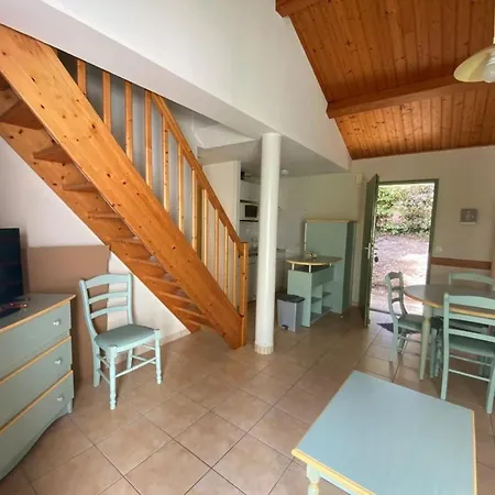 Casa de Férias Maison Proche Foret, 2 Chambres, Terrasse Et Parking - 6 Personnes, St Jean De Monts - Fr-1-323-523 Saint-Jean-de-Monts